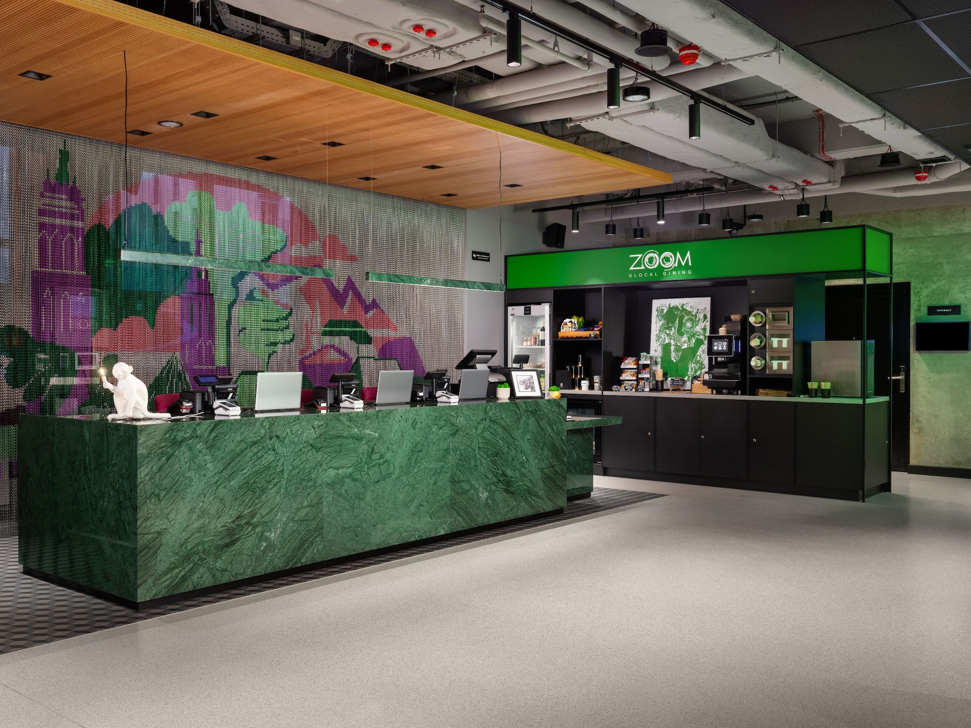 Hyatt Place Krakow Reception Desk