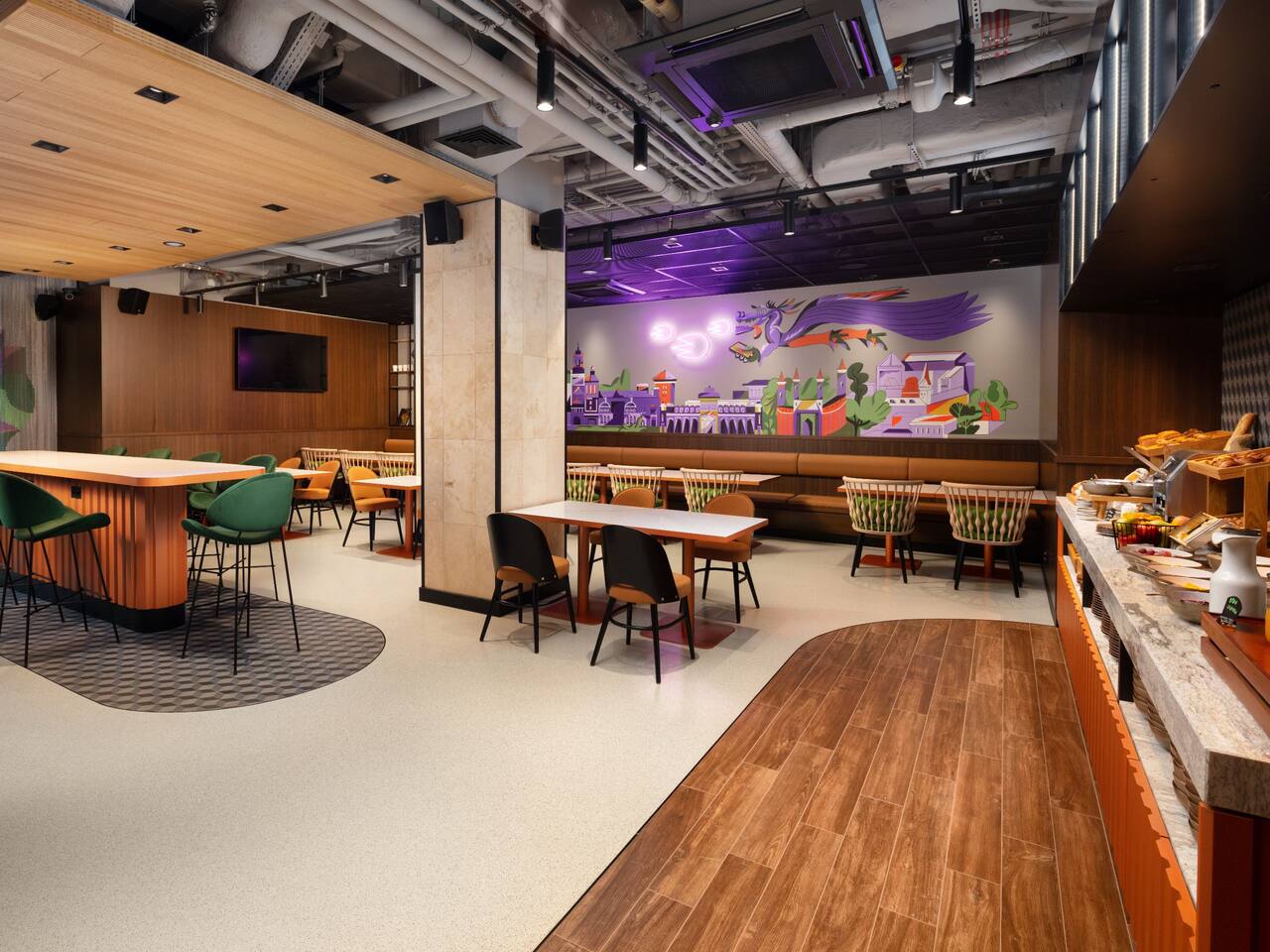 ZOOM Restaurant featuring Krakow dragon mural