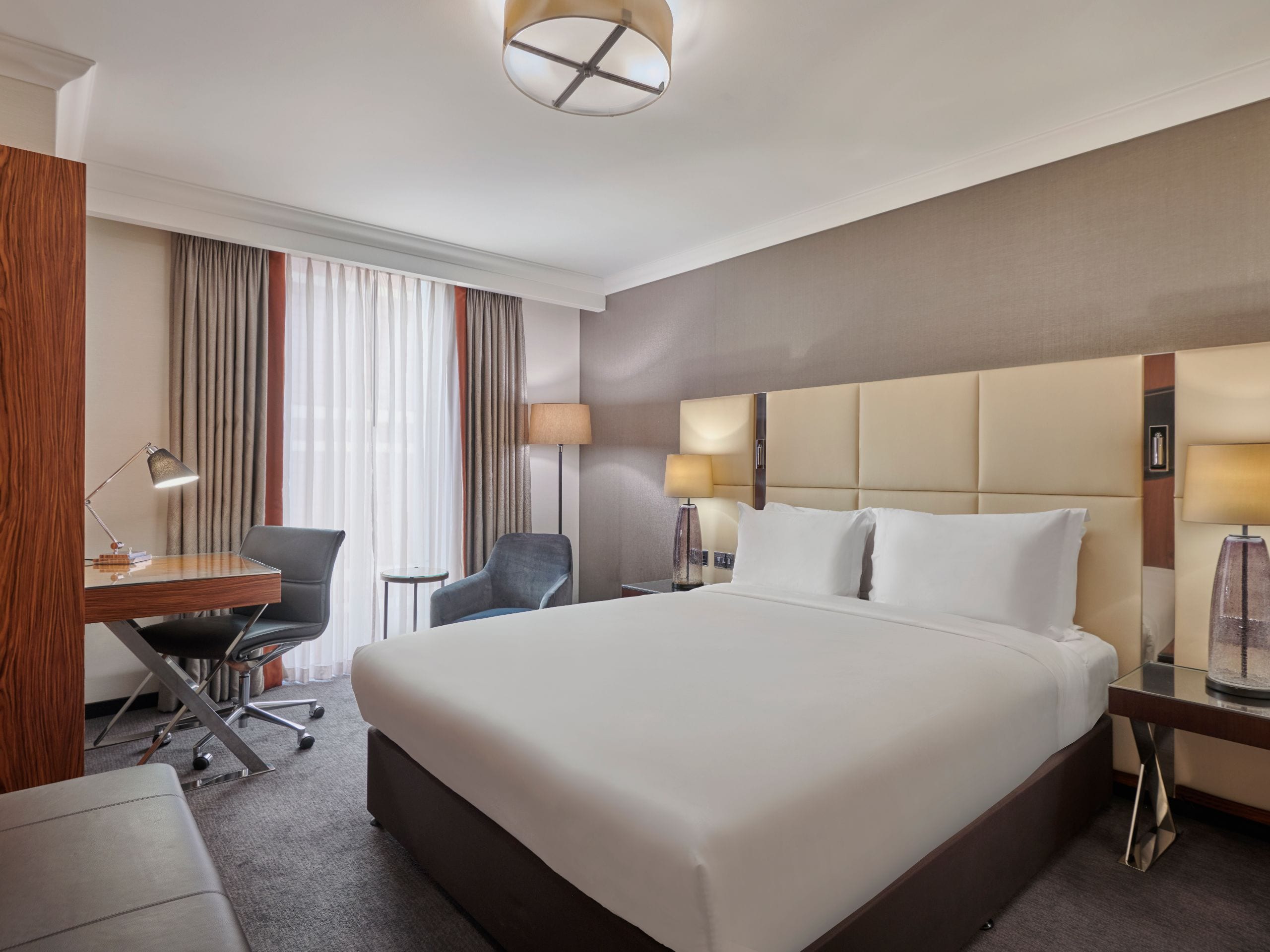 Hyatt Regency London Albert Embankment king high floor