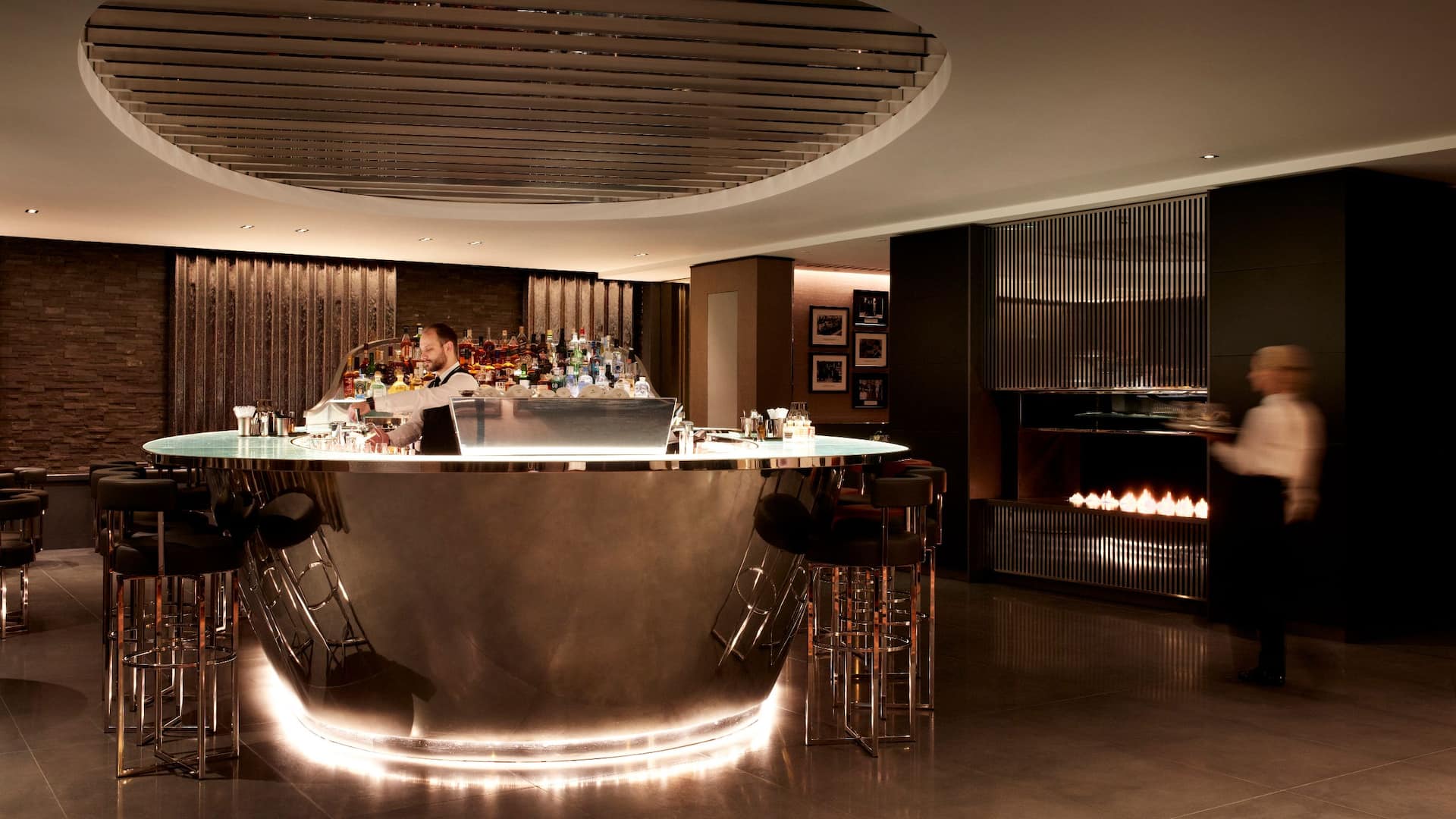 Hyatt Regency London Albert Embankment Potus Bar