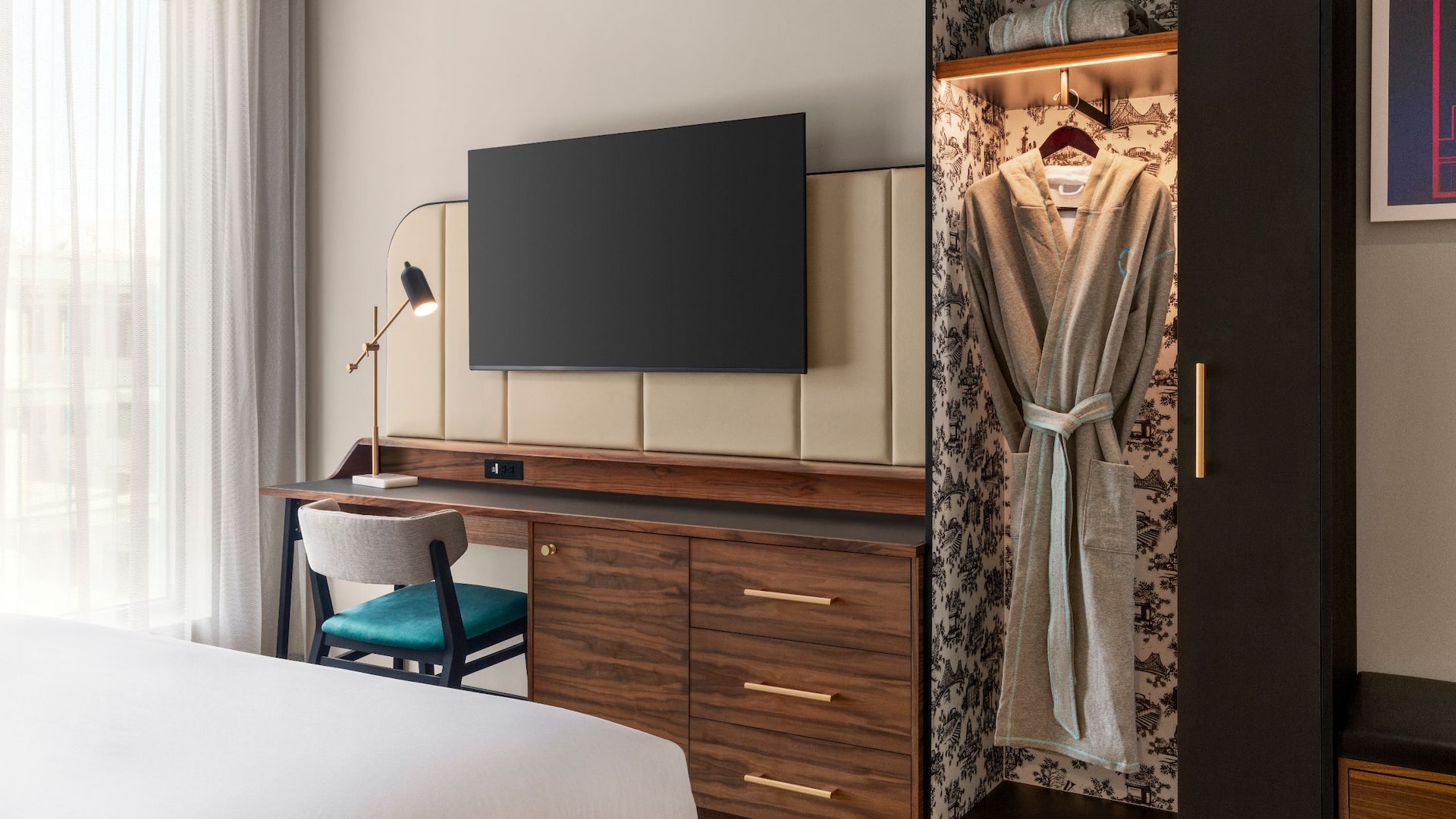 2 de 5 Hyatt Centric Ville-Marie Montréal King Standard Robes