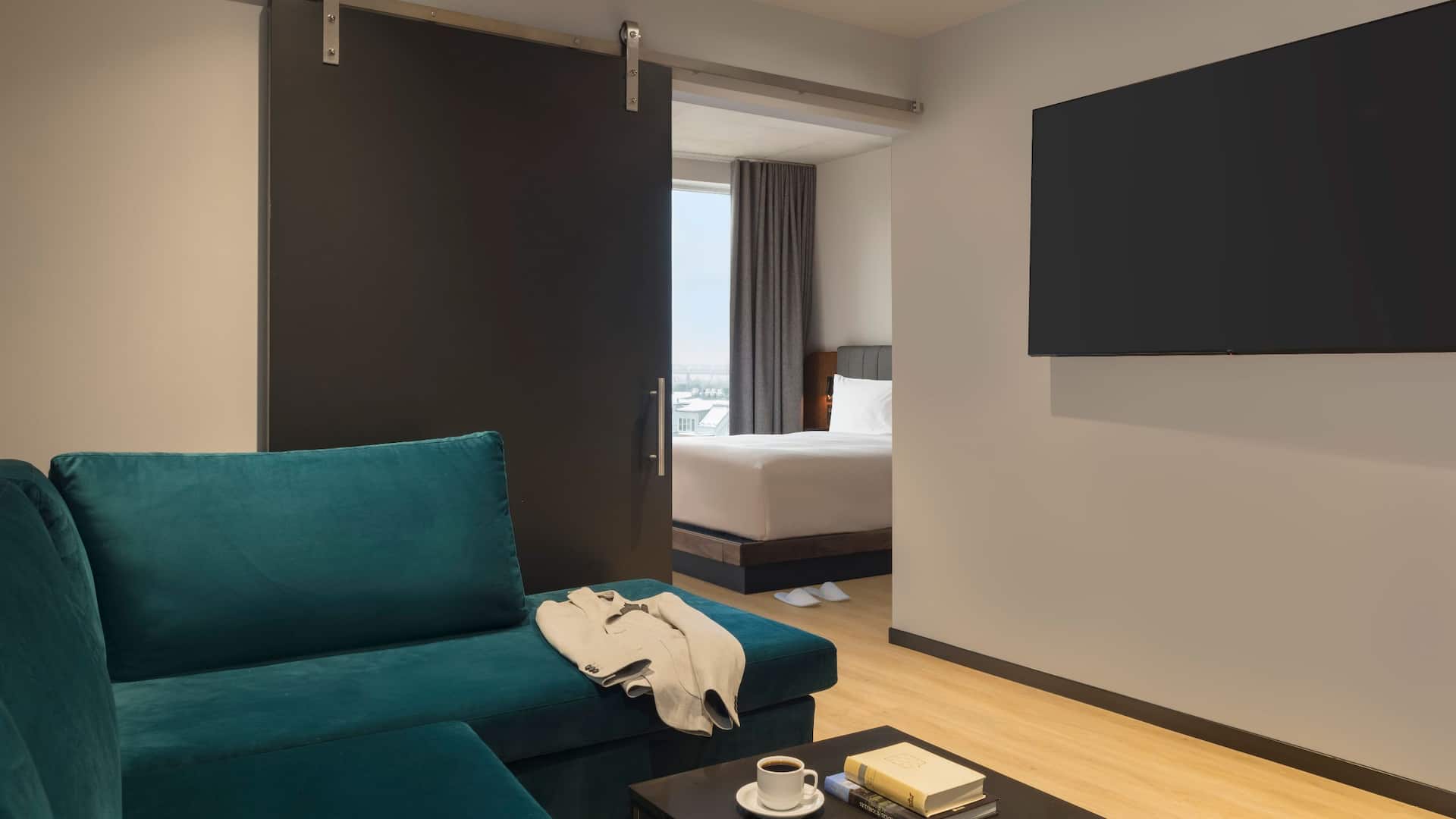 2 de 5 Hyatt Centric Ville-Marie Montréal King Suite