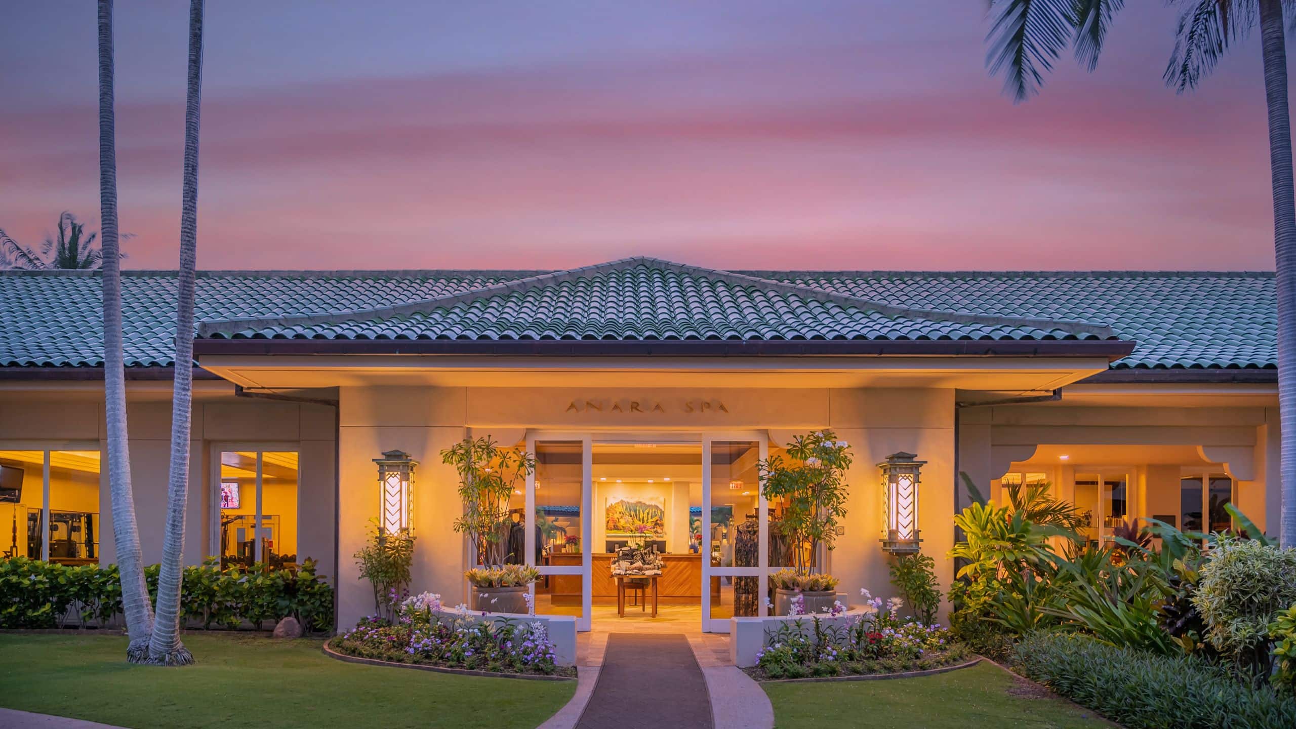 Grand Hyatt Kauai Resort & Spa Anara Spa Entry Sunset