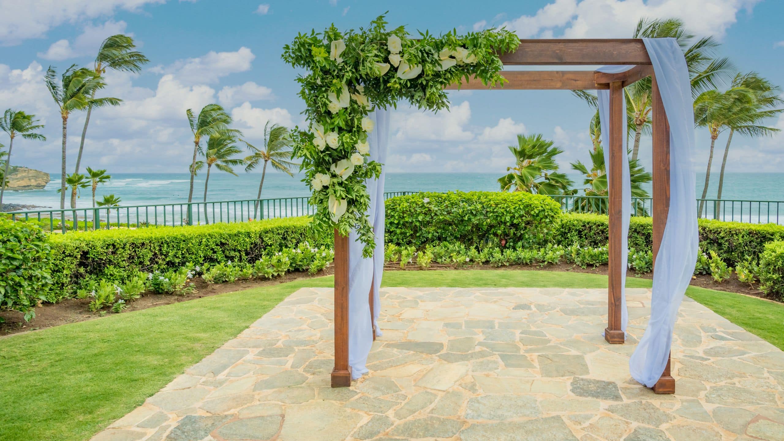 Grand Hyatt Kauai Resort & Spa Wedding Arch Grand Lawn