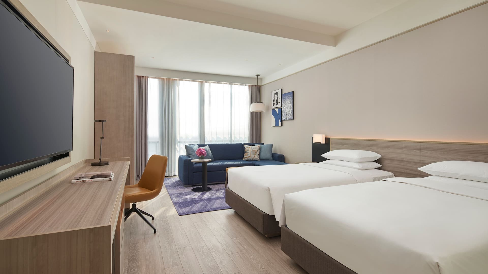 2/2 Hyatt Place Hangzhou International Airport Garden View Two Twin Beds Wardrobe
