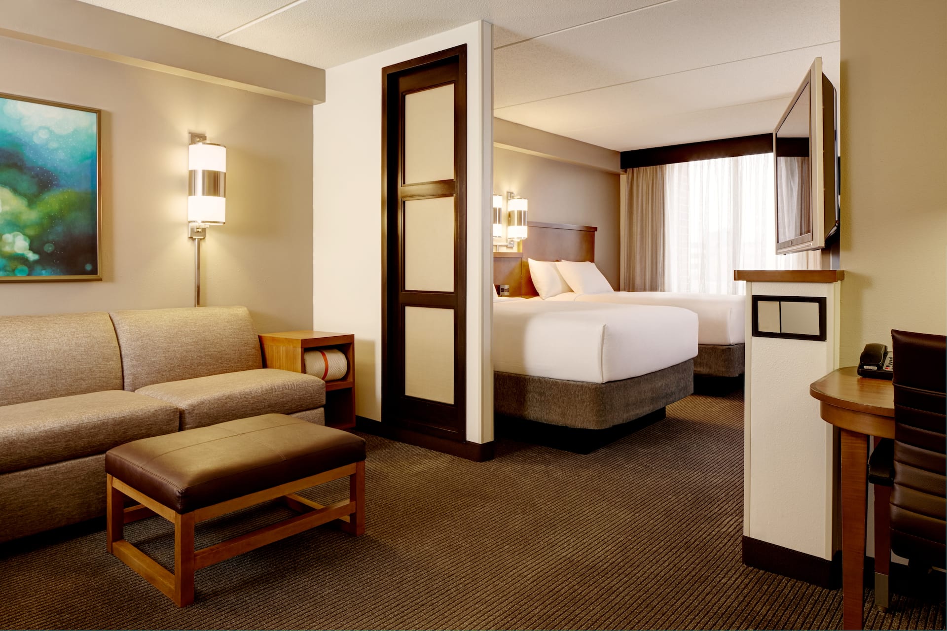 Hyatt Place Reno-Tahoe Airport Double Queen Living Area