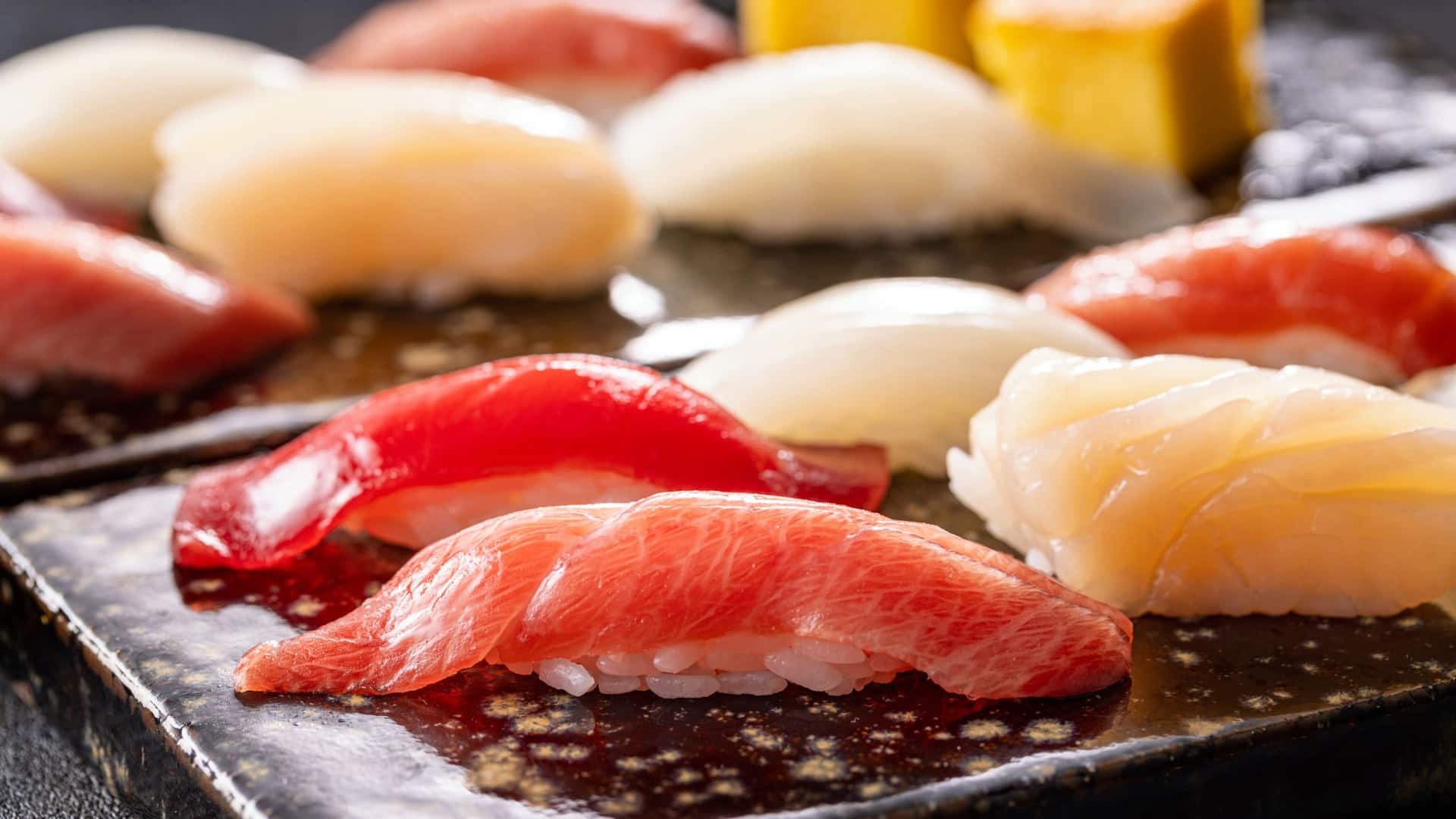 Hyatt Regency Tokyo Bay Ema Nigiri Detail