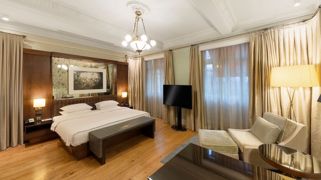 Park Hyatt Istanbul Premium Room 