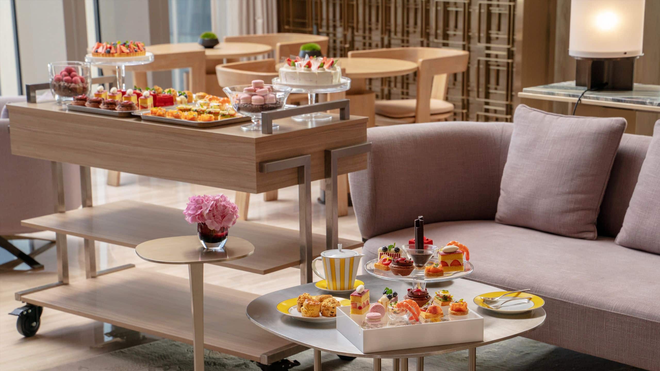 Park Hyatt Shenzhen Living Room Trolley Afternoon