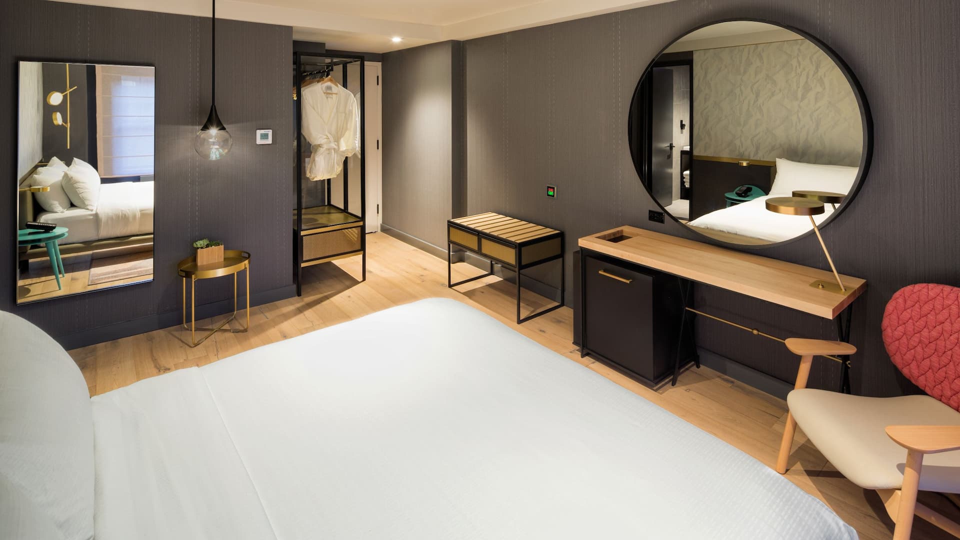 King Room