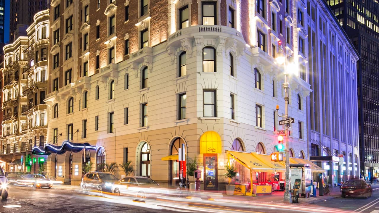 New York, NY Hotel Reviews Dream Midtown, by Hyatt