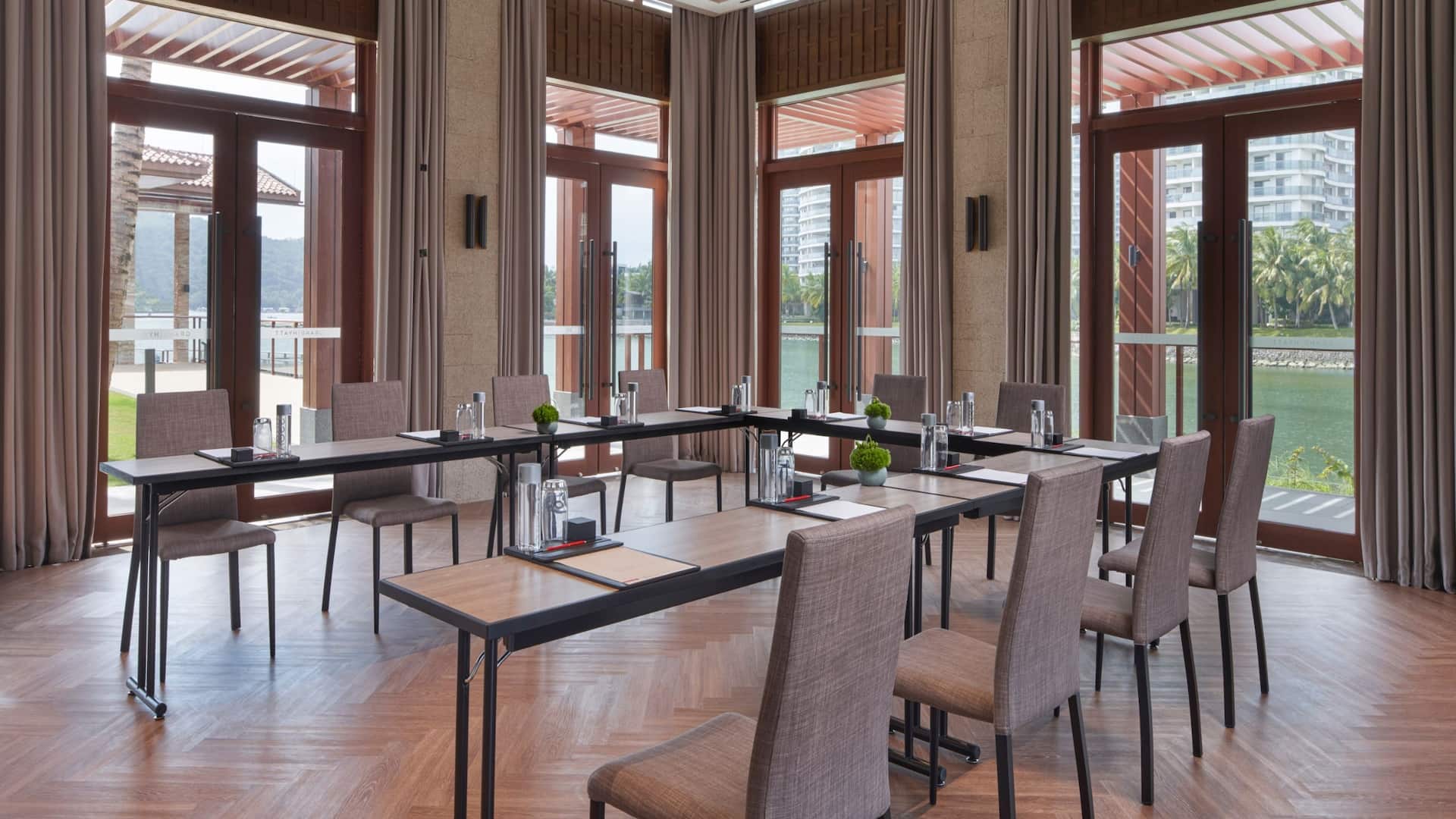 Grand Hyatt Shenzhou Peninsula Meeting Room U Shape