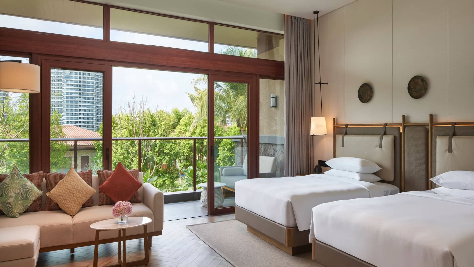 Grand Hyatt Shenzhou Peninsula Double Twin Bedroom