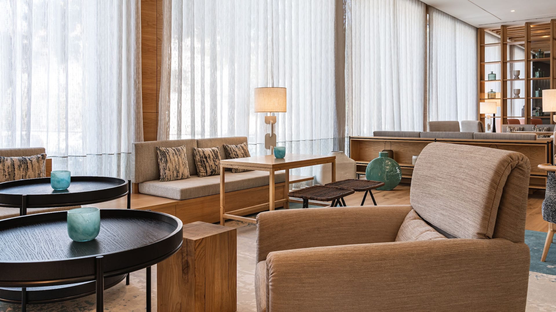 Hyatt Regency Lisbon Lobby Lounge Areas Close-up