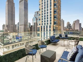 Hyatt Centric Midtown 5th Avenue New York Rooftop Bar Daytime