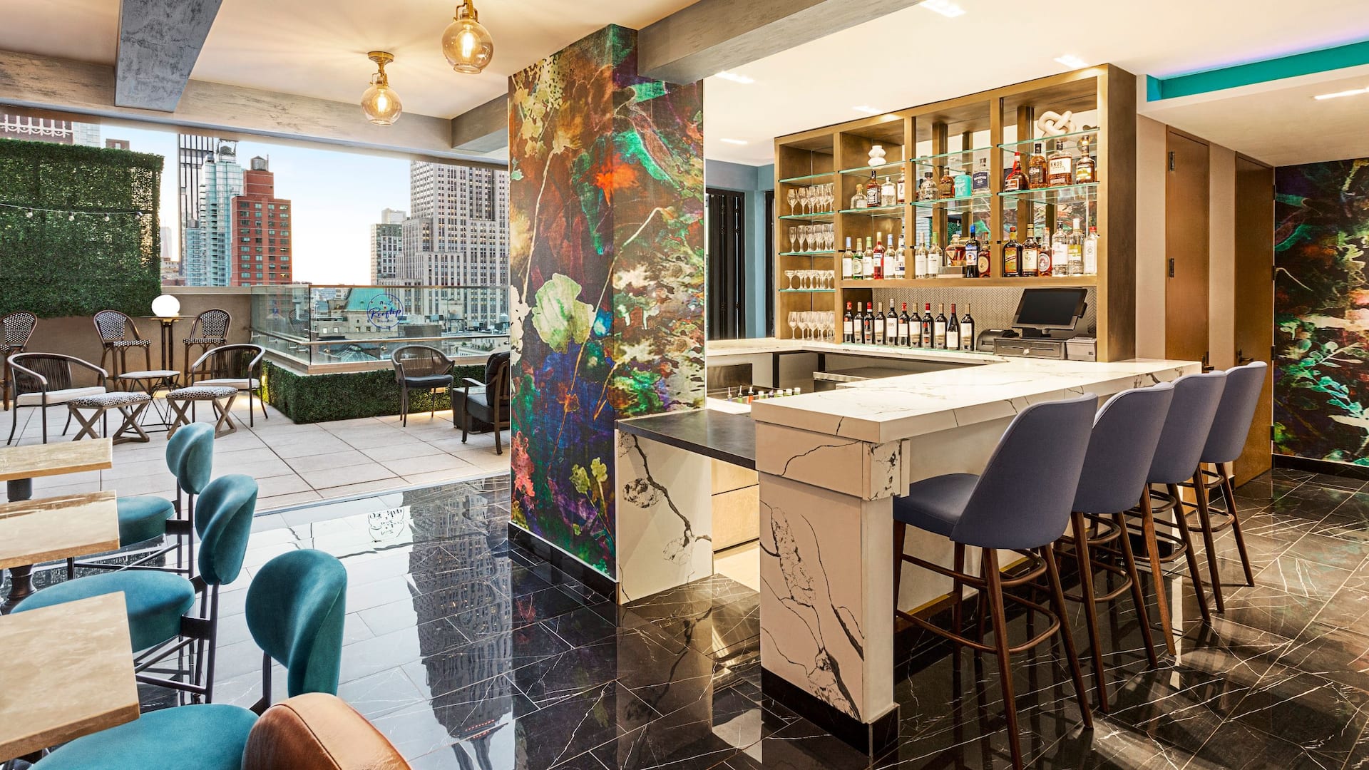 Hyatt Centric Midtown 5th Avenue New York Rooftop Bar