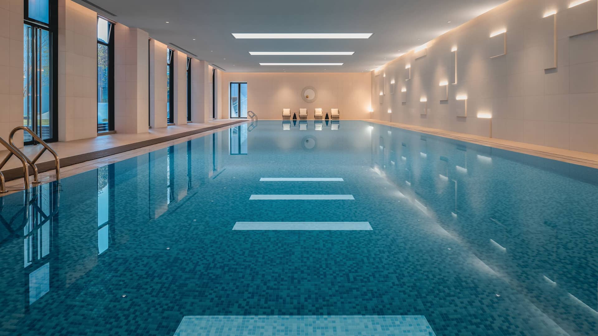 Hyatt Place Chengdu Bio-Town Swimming Pool