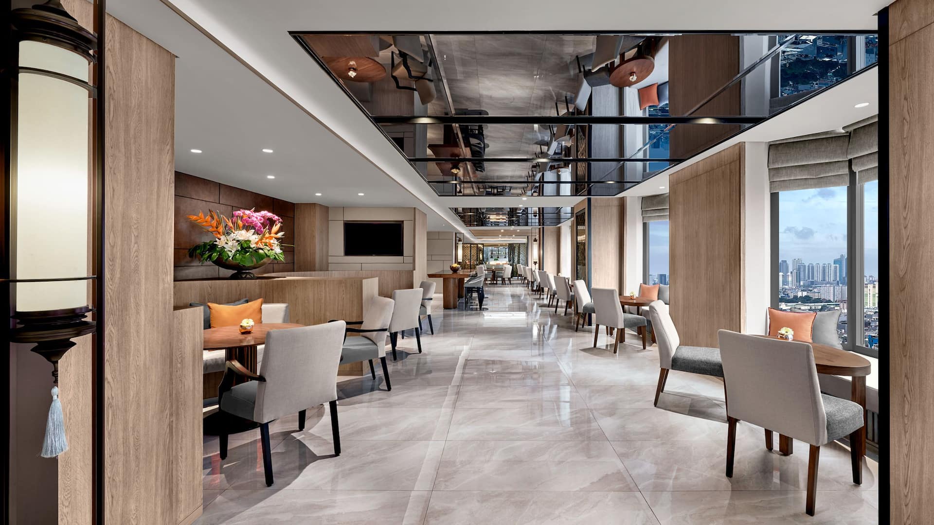 4 von 5 Grand Hyatt Jakarta Dining Room View