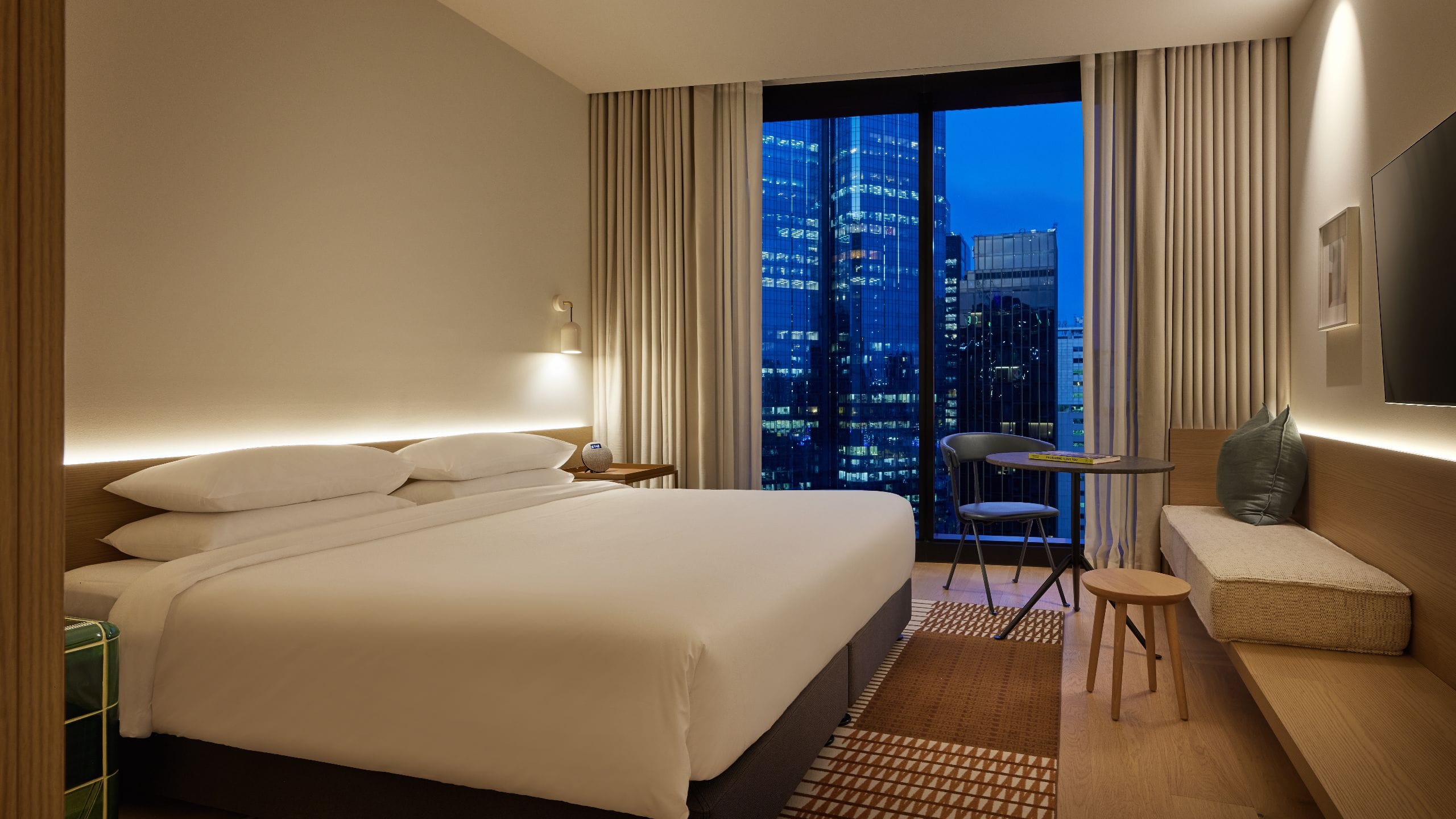 1/3 Hyatt Centric Melbourne King Bed Guestroom City View Dusk
