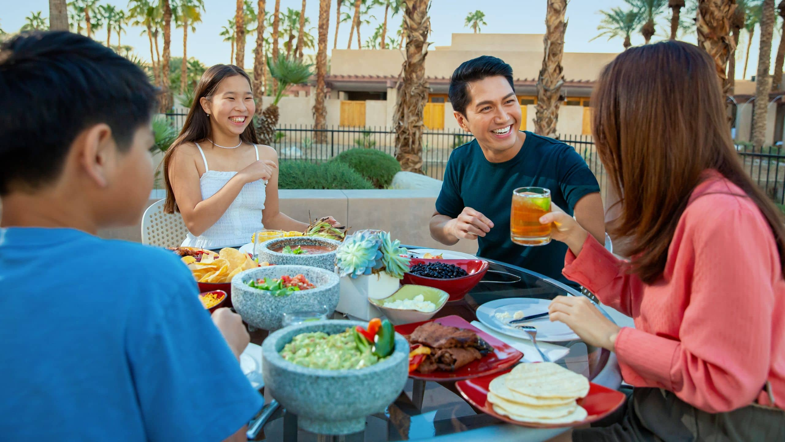 palm springs tours of homes