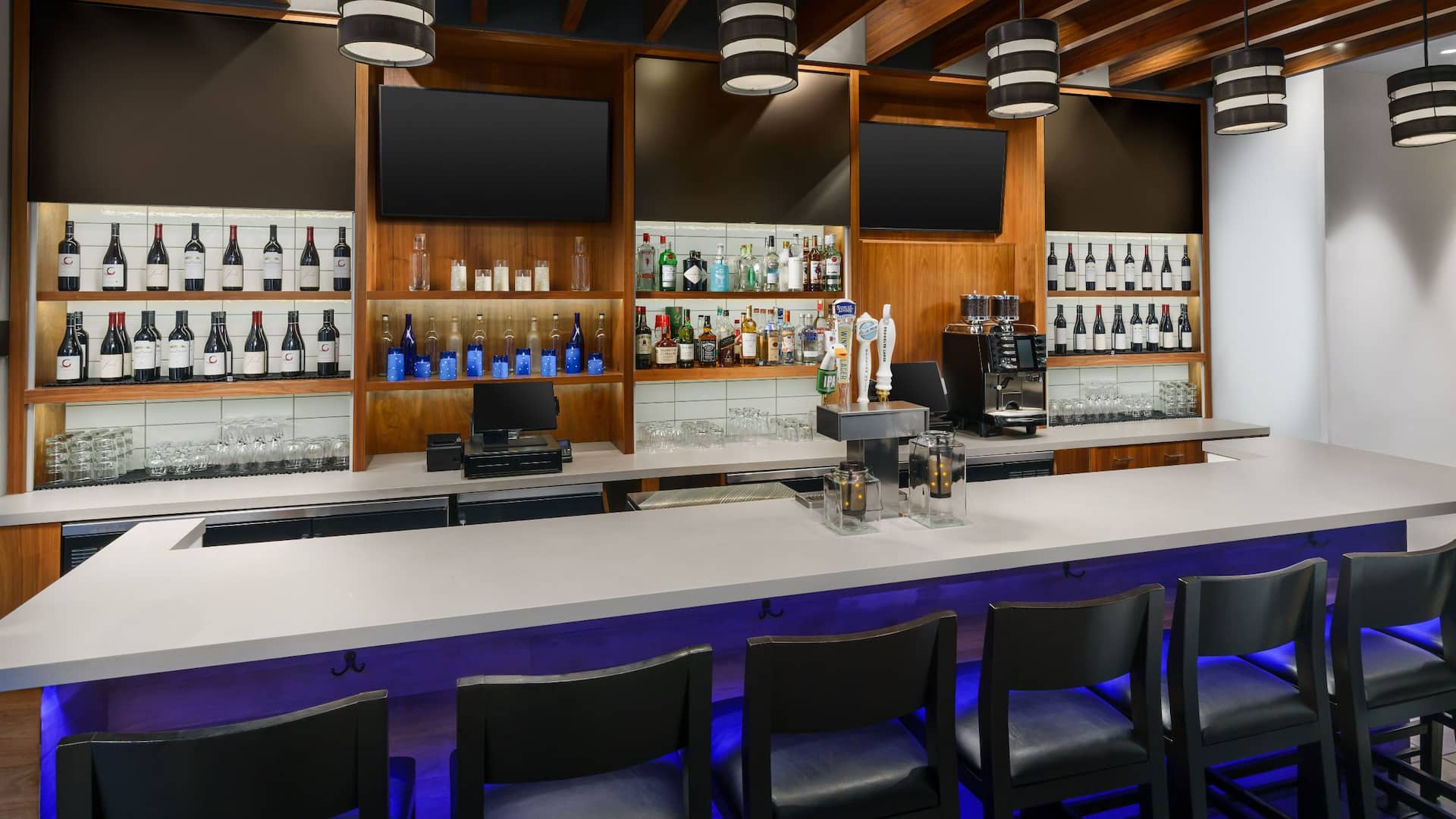 1 of 1 Hyatt Place New York City / Times Square Bar