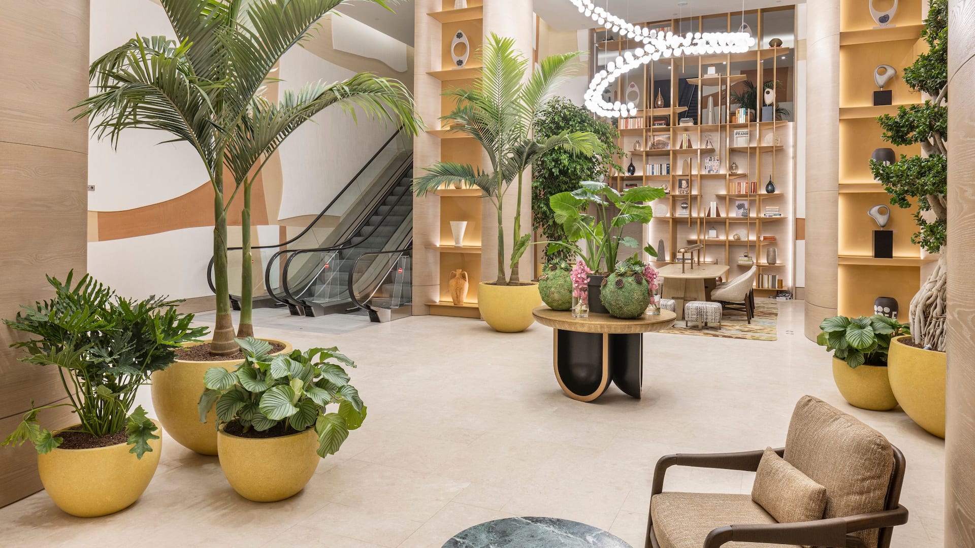 Hyatt Regency İzmir İstinyePark Lobby Green Palms