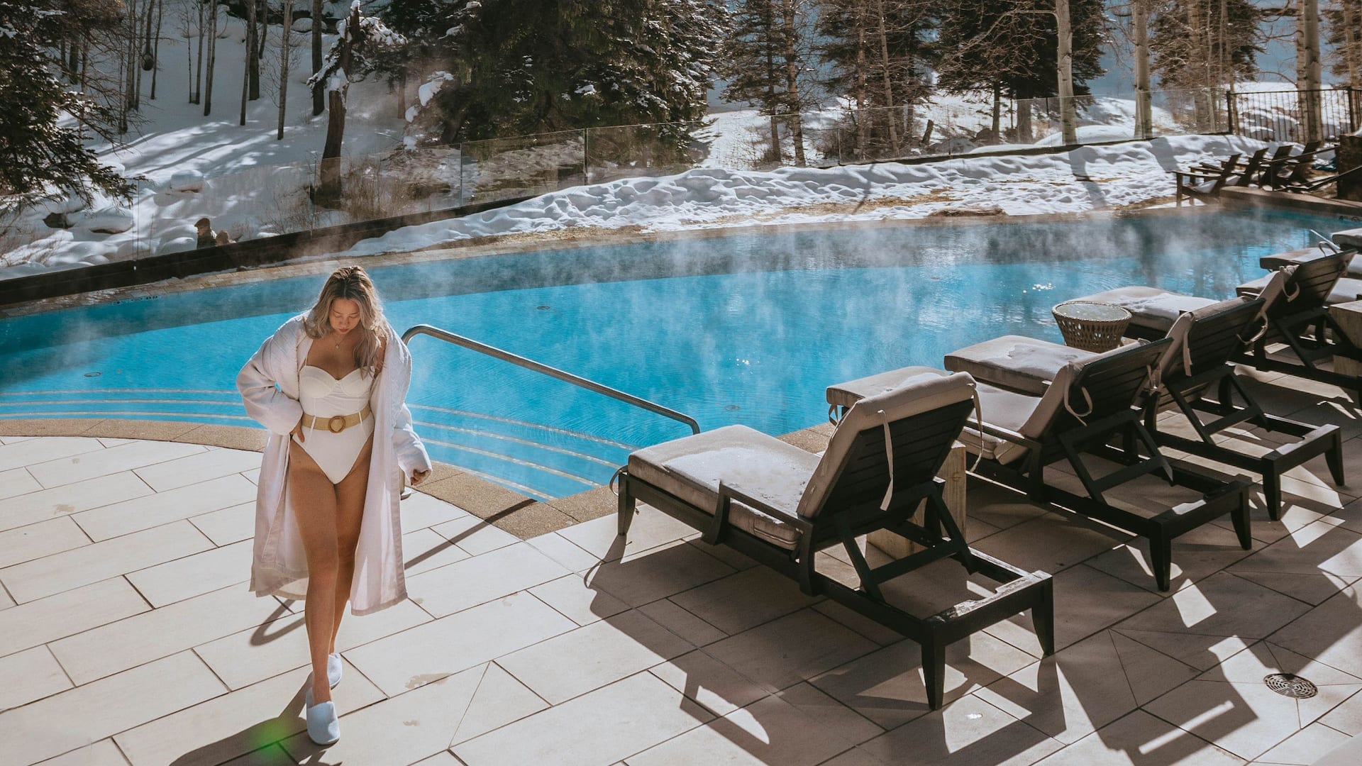 Grand Hyatt Vail Pool Winter Guest