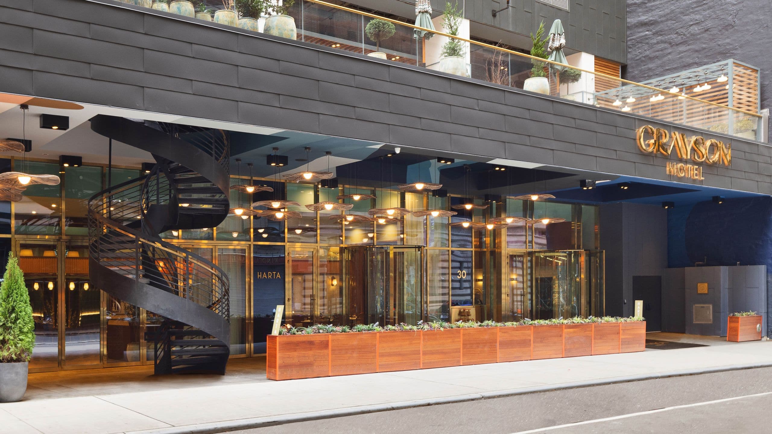 Grayson Hotel Hotel Front Entrance