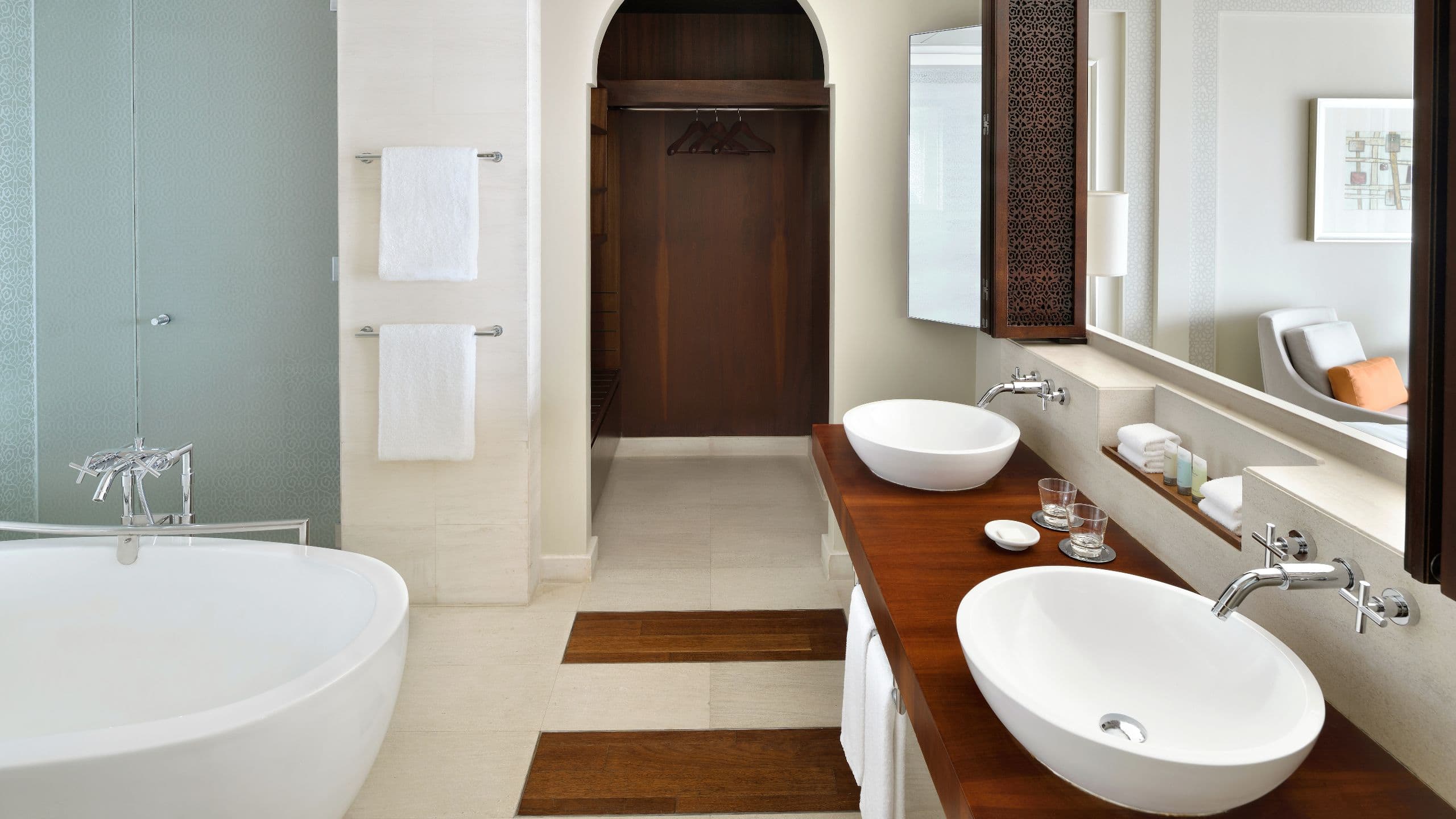 4 of 4 Park Hyatt Dubai Family Lagoon Beach Suite Bathroom