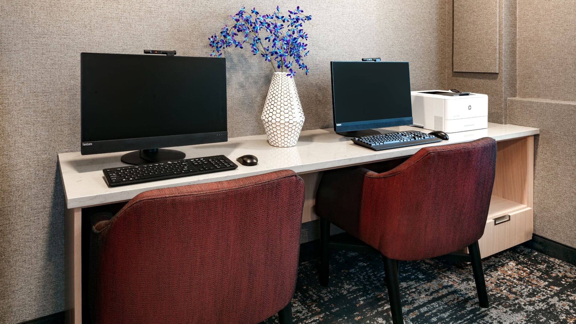 Hyatt Place Fairbanks Business Center