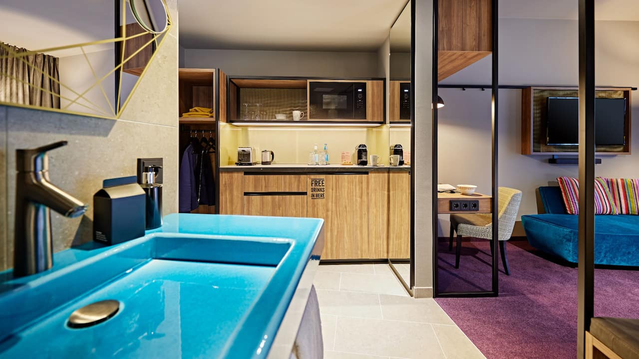 Superior Room Bathroom