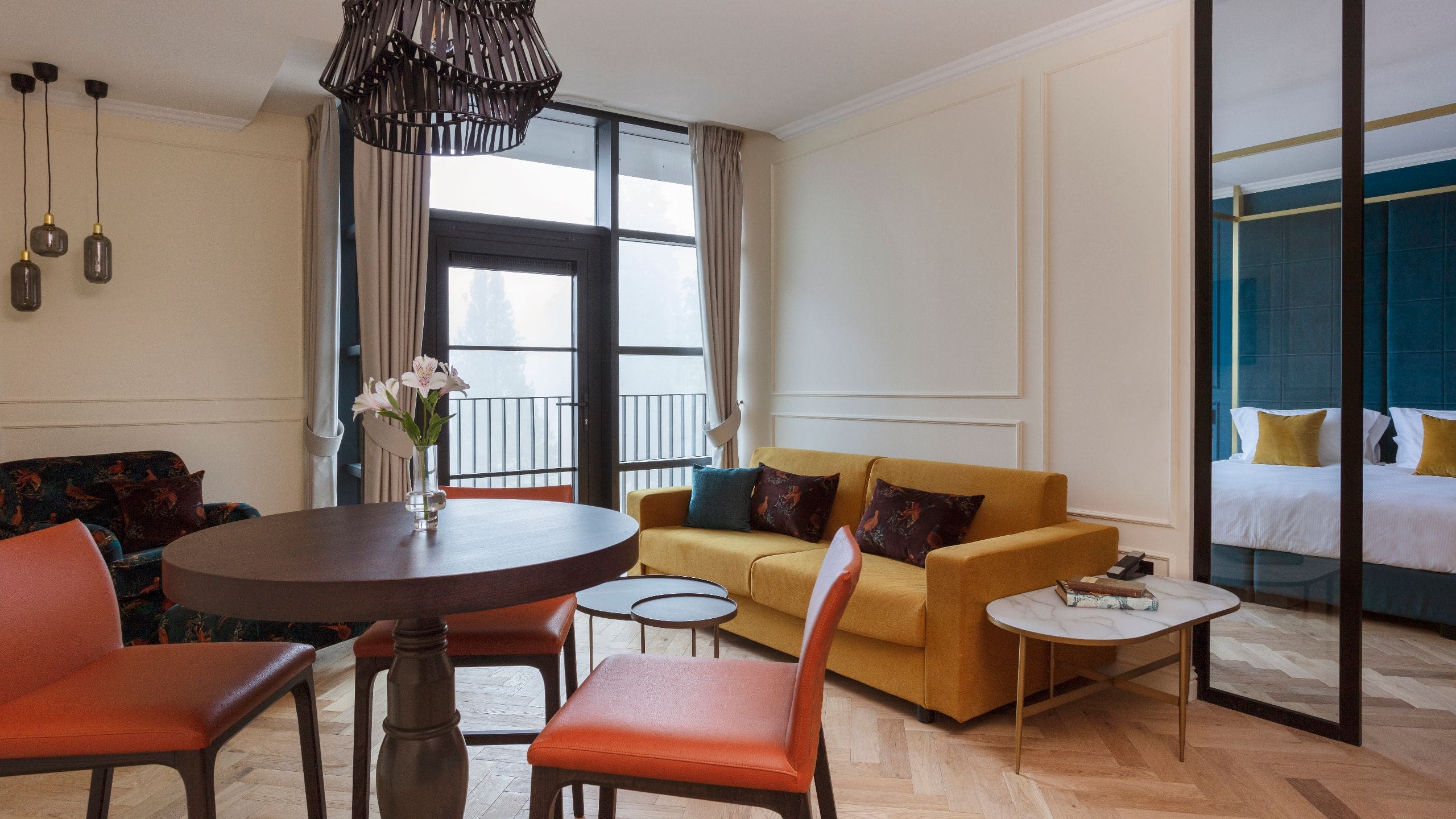 第 4，共 6 SCHLOSS Roxburghe Estate House Suite Living Dining Area