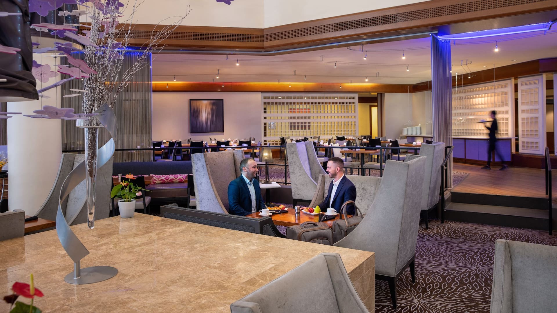 Hyatt Regency Boston Restaurant Couple Lunch