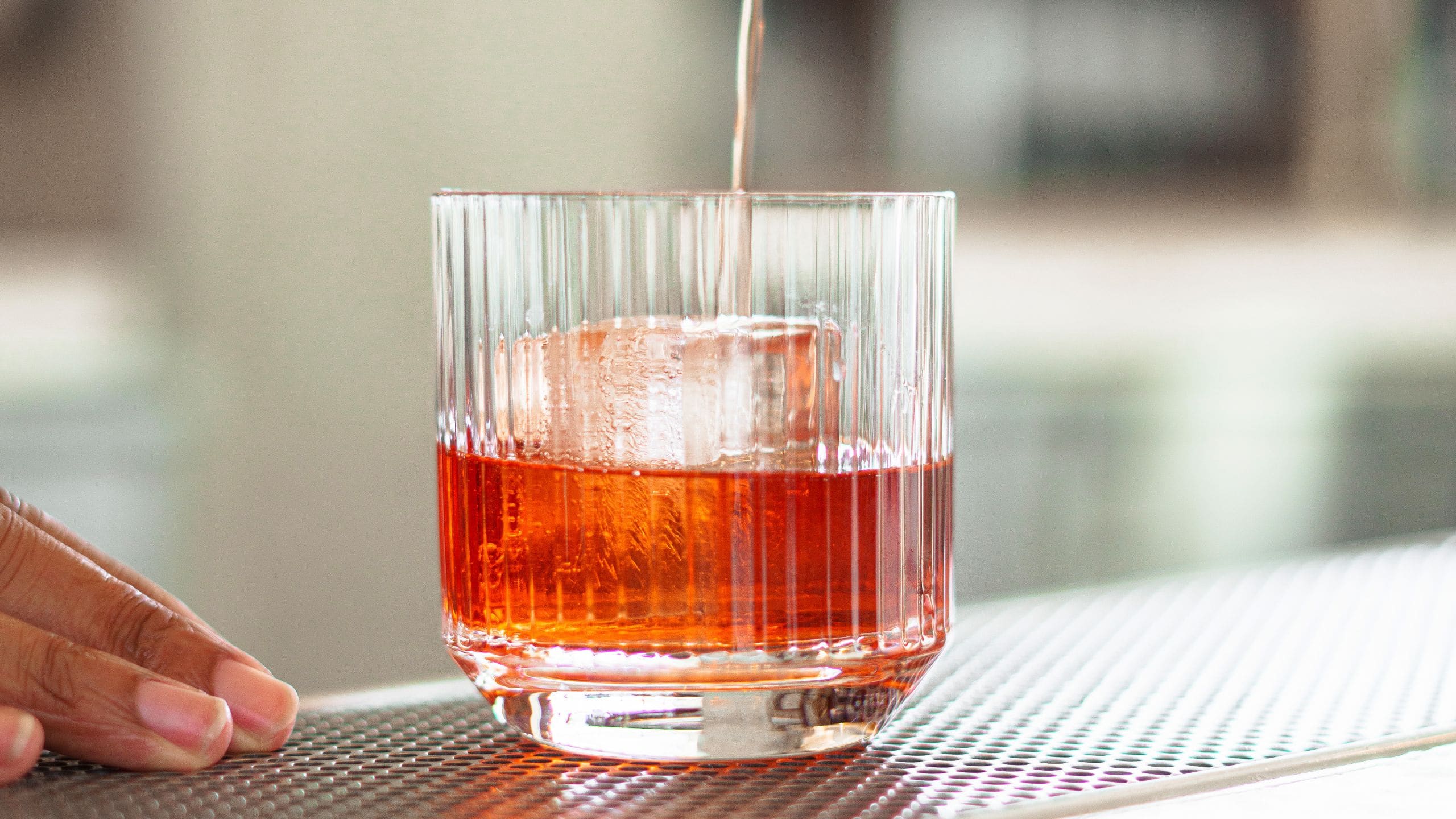 Thompson Washington D.C. Rooftop Bar Cocktail Pour Finishing
