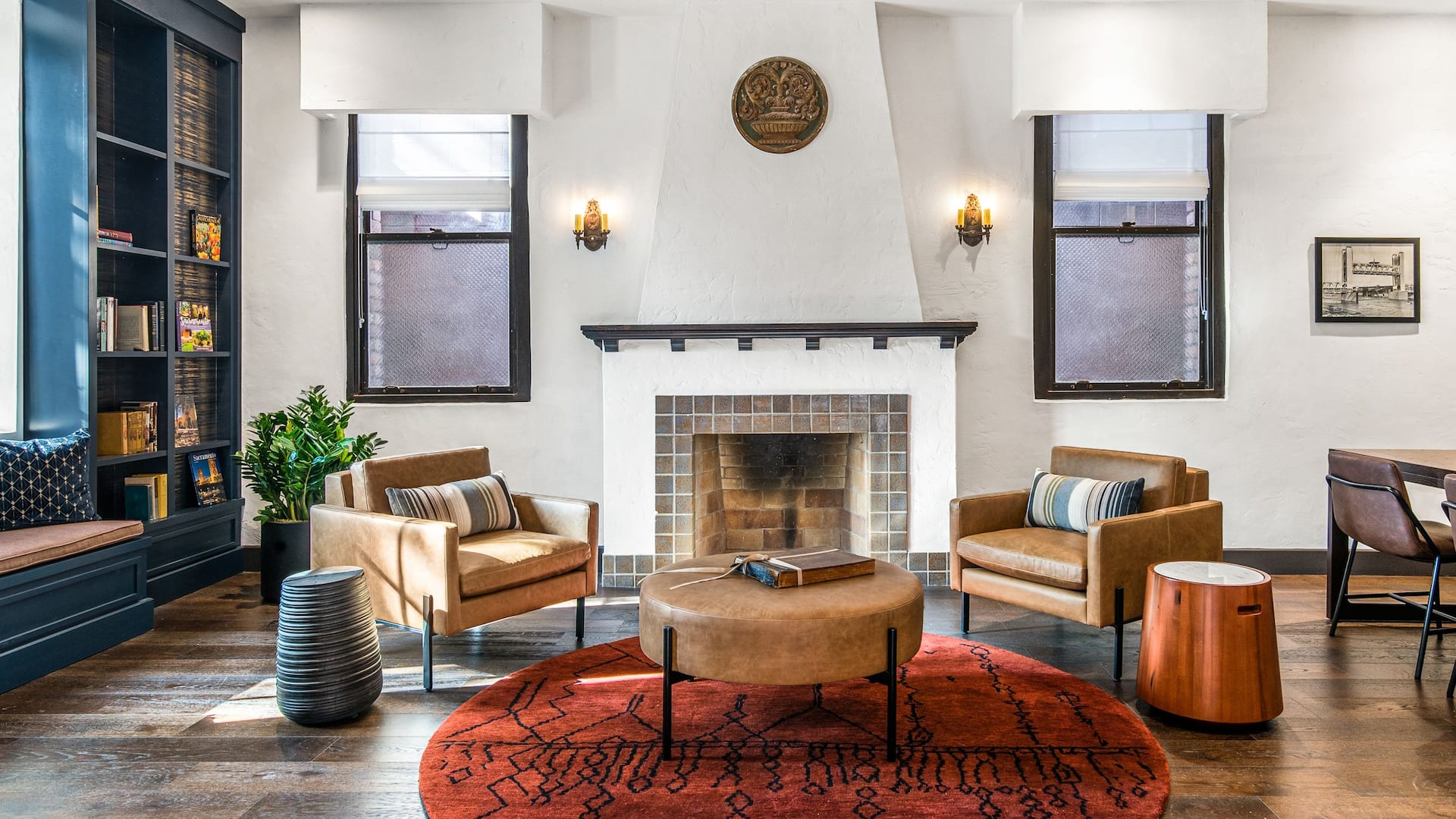Library Lounge at Hyatt House Sacramento Midtown Hotel in Sutter District