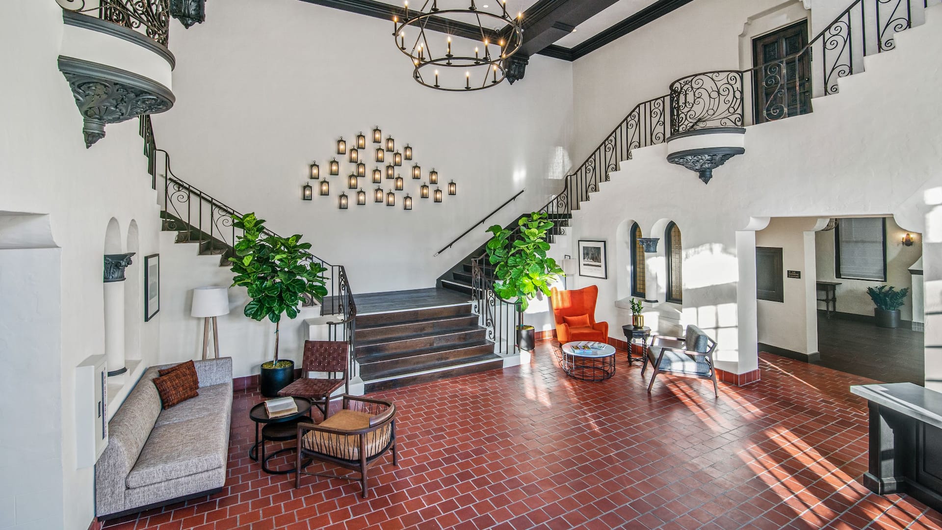 Hyatt House Sacramento / Midtown Lobby