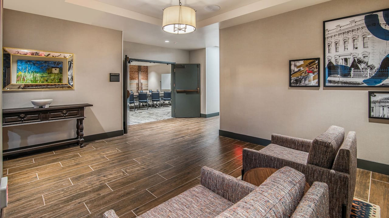 Hyatt House Sacramento Midtown Hotel with Meeting and Event Spaces