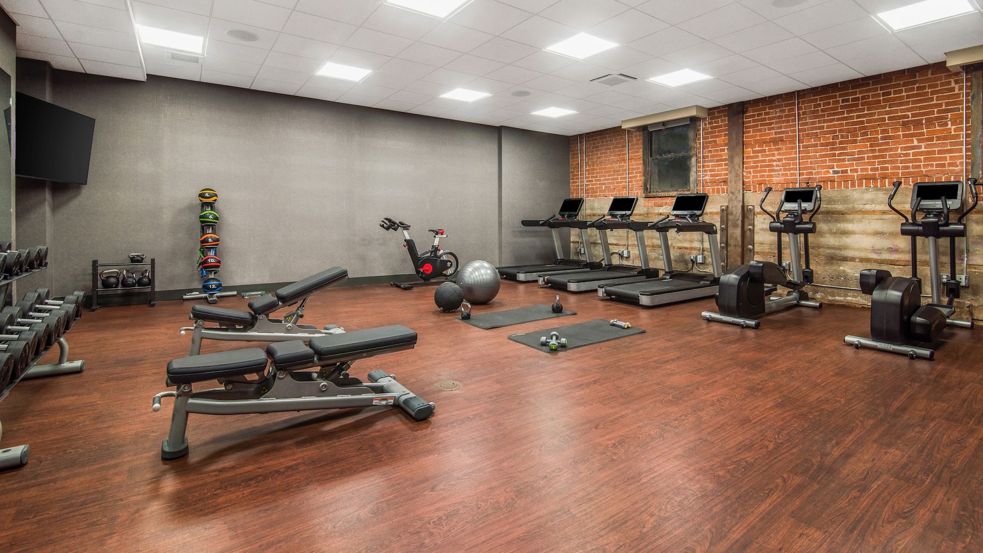 Hyatt House Sacramento / Midtown Fitness Center