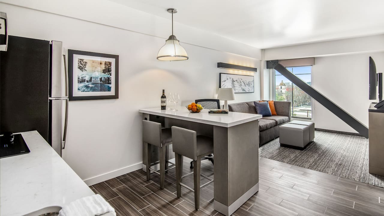 Hyatt House Sacramento Midtown One-Bedroom Suites in Sutter District