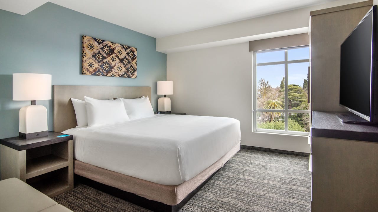 New Sacramento Hotel Suites with King Bed at Hyatt House Sacramento Midtown