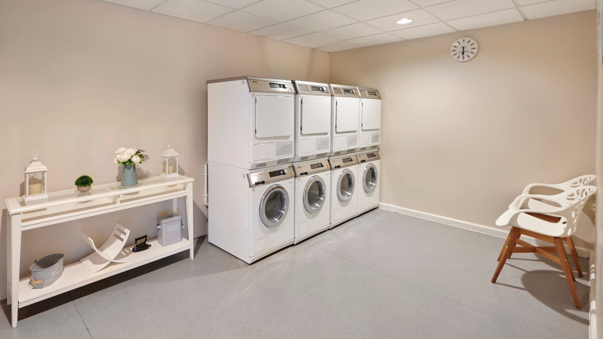 Hyatt House London Stratford Lhrxs Laundry