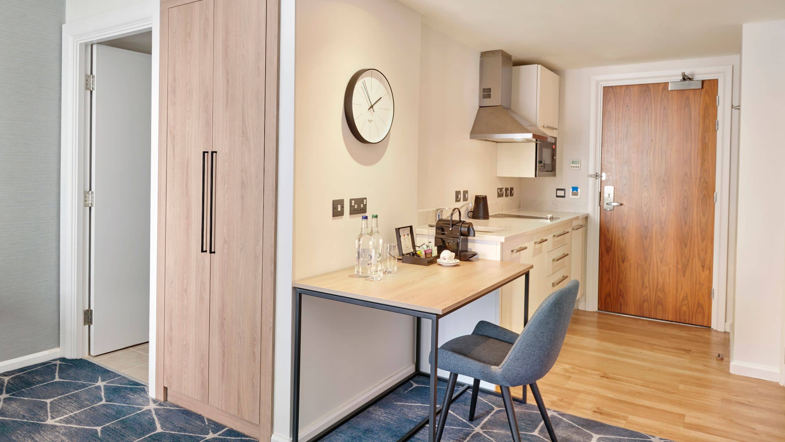 Hyatt House London Stratford Studio Storage