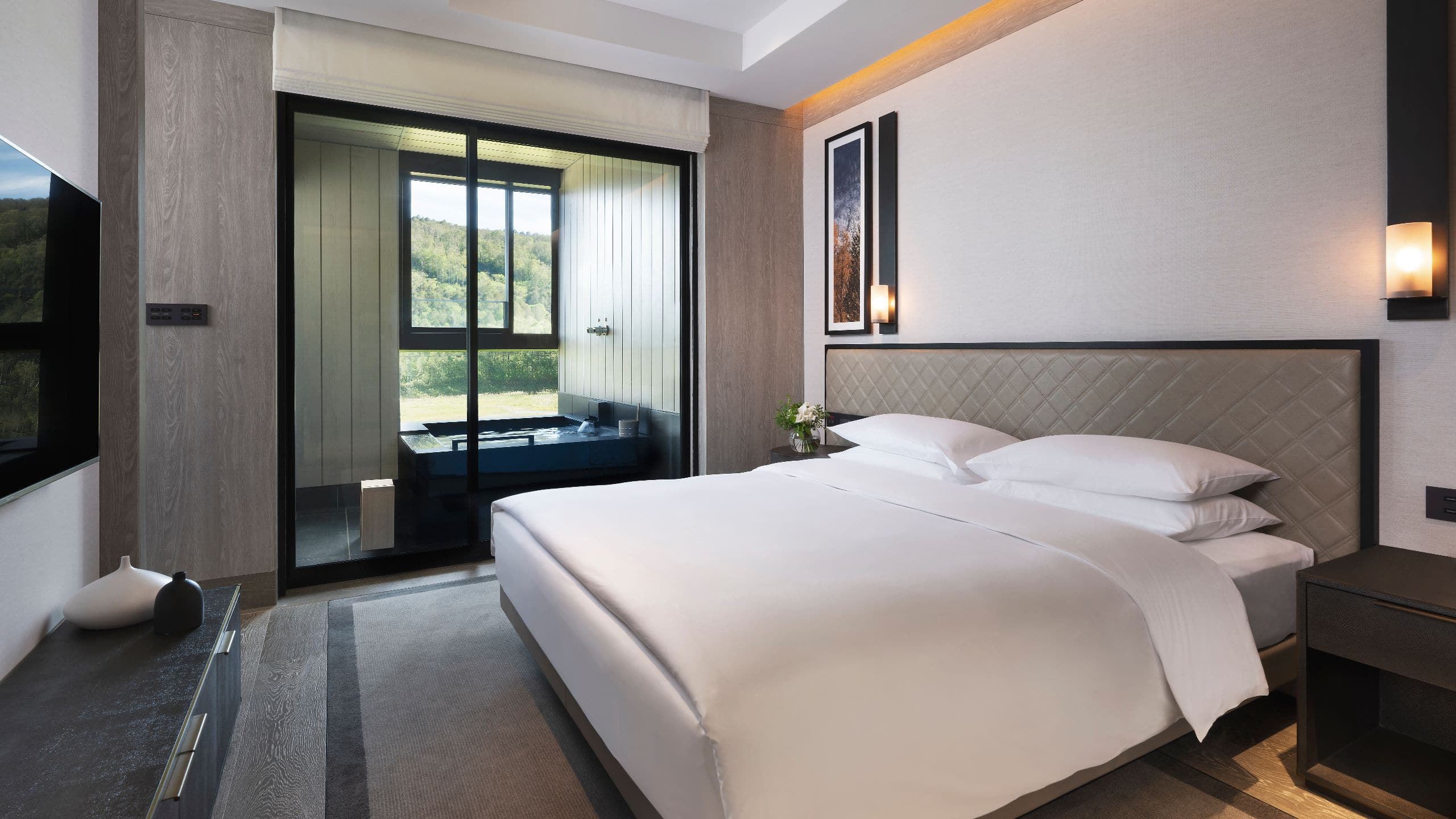 Park Hyatt Niseko Hanazono Park Suite With Onsen