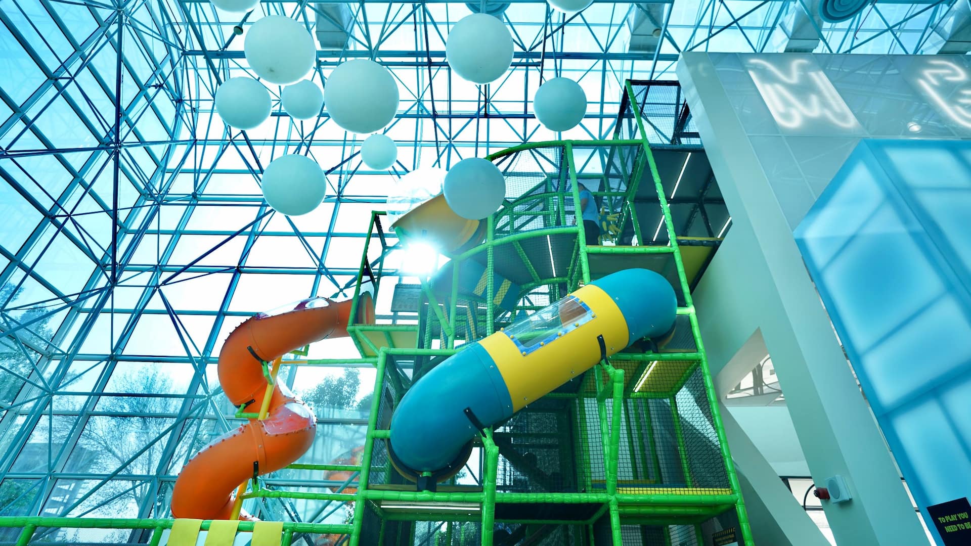 Grand Hyatt Dubai Roli Poli Kids Club Slides