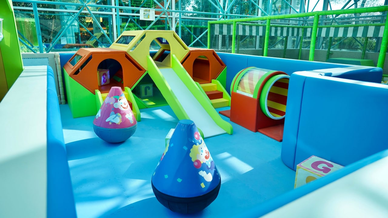 Grand Hyatt Dubai Roli Poli Kids Club Playground