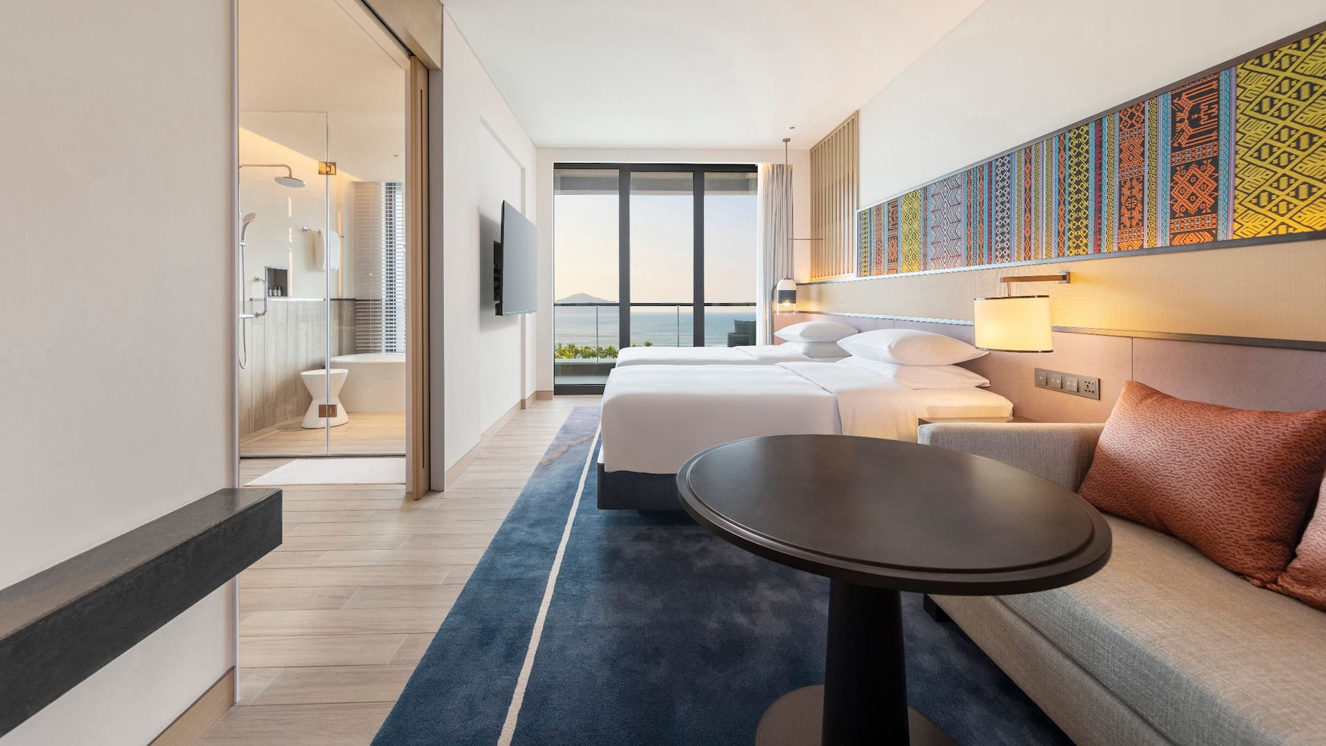 1 de 2 Hyatt Regency Sanya Tianli Bay Twin Premium Ocean View Club Access View