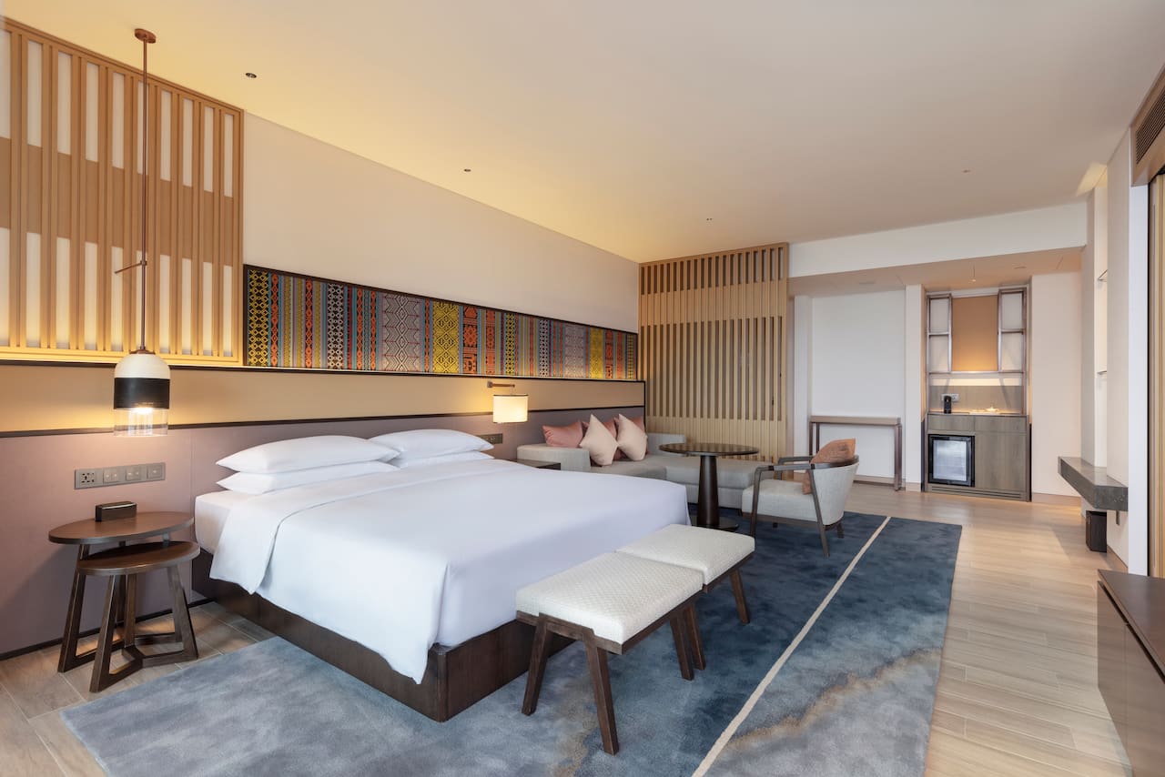 King Premium Ocean View Club Access Deluxe