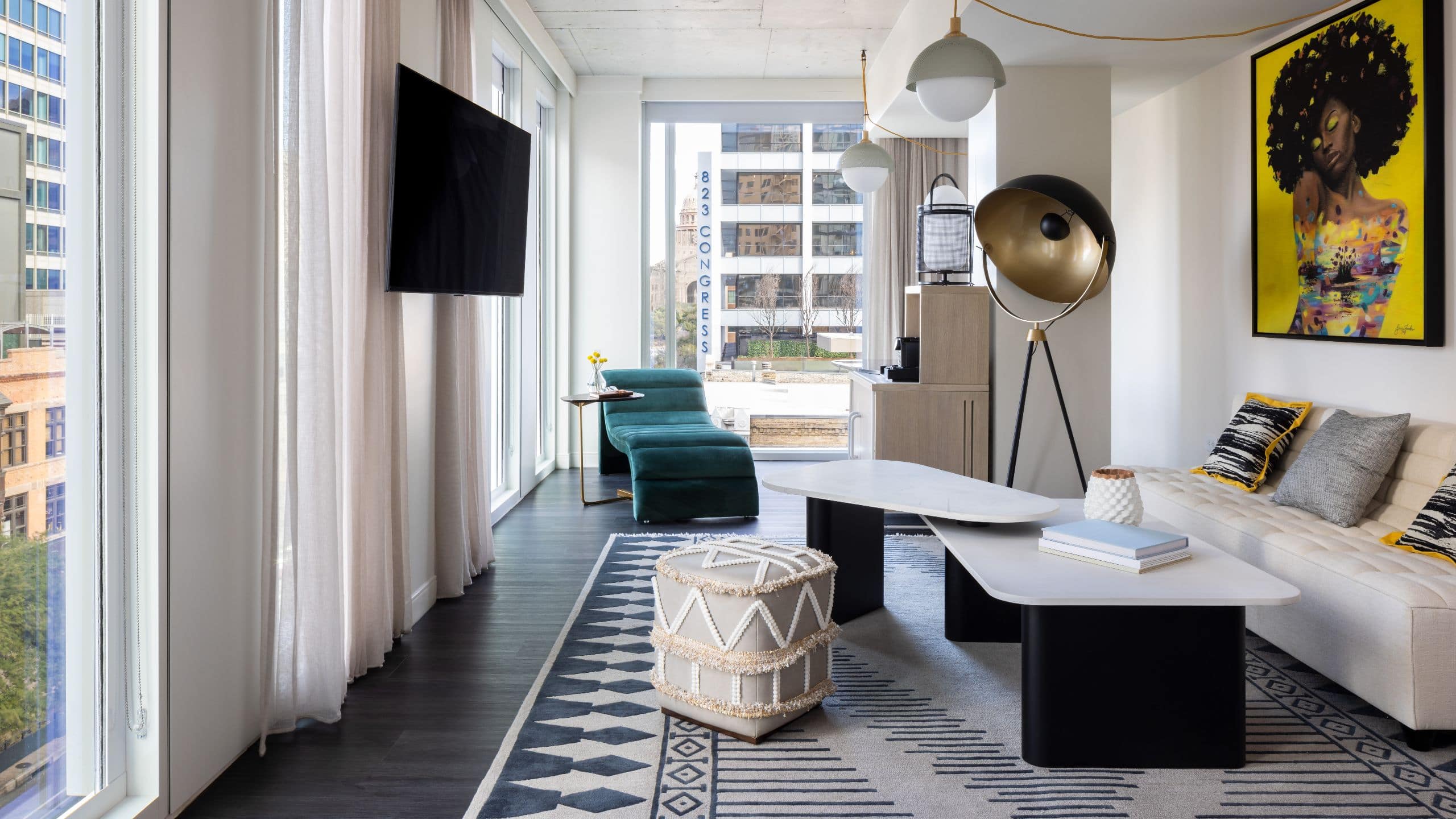 1/2 Hyatt Centric Congress Avenue Austin Congress Suite Sitting