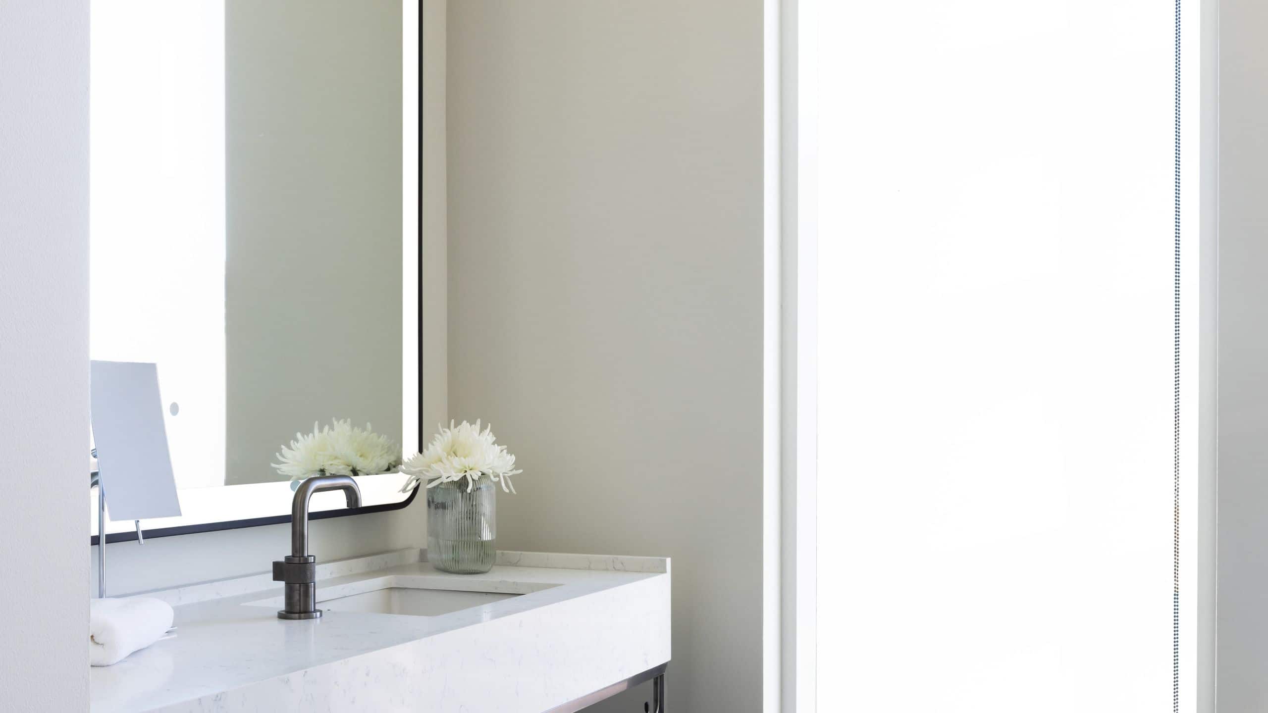 Hyatt Centric Congress Avenue Austin Corner Queen Bath