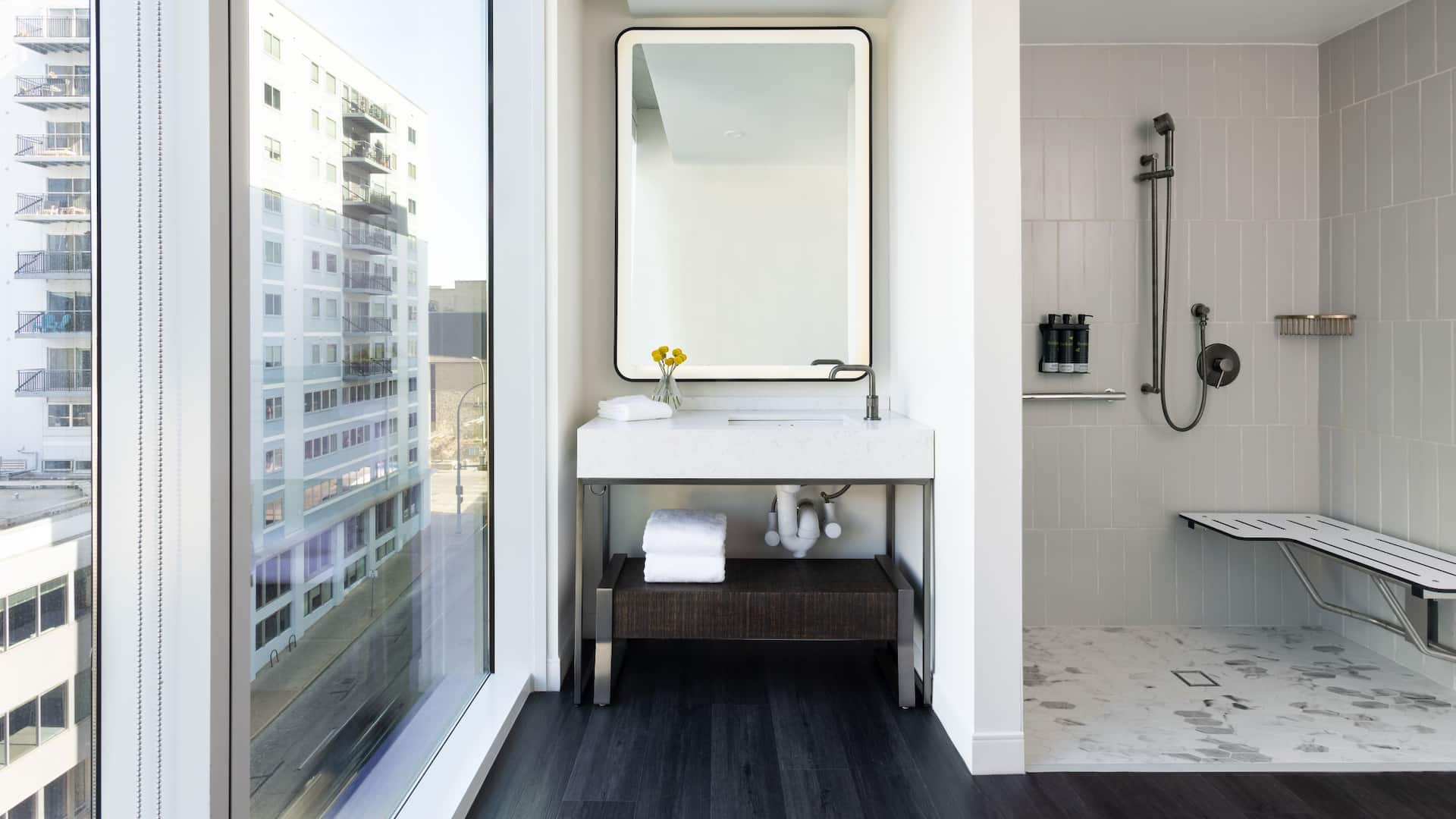 2/2 Hyatt Centric Congress Avenue Austin Queen Queen Accessible Bath